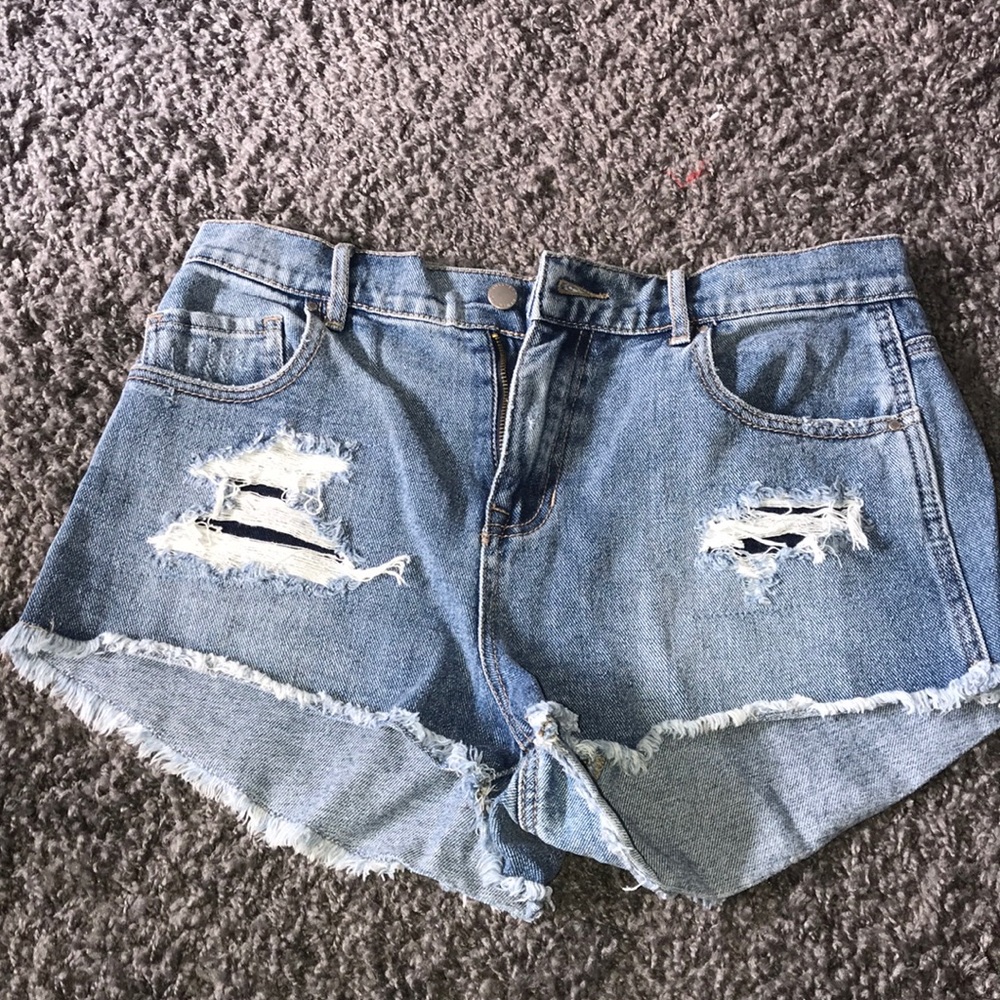 bullhead jean shorts